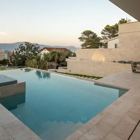 فيلة Aqua & Terra *