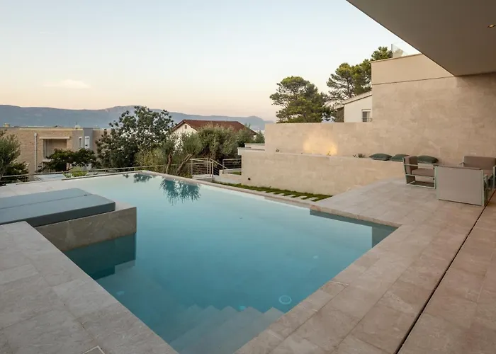 Villa Aqua & Terra *