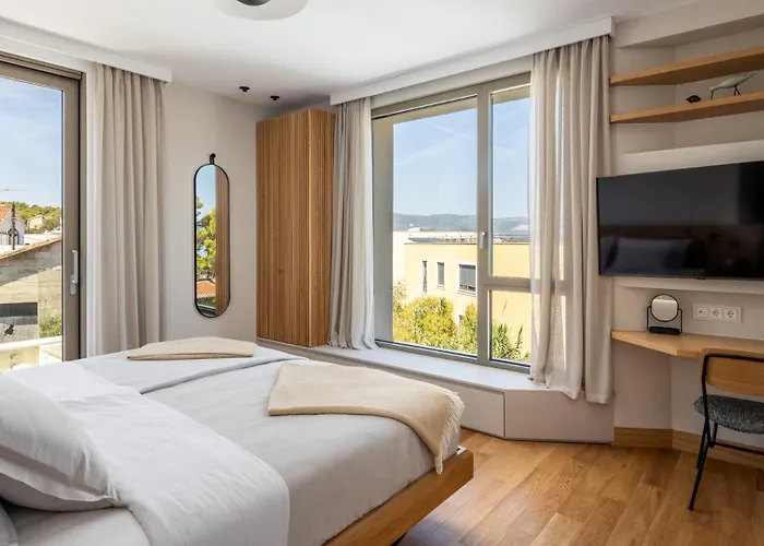 Aqua & Terra Villa Slatine