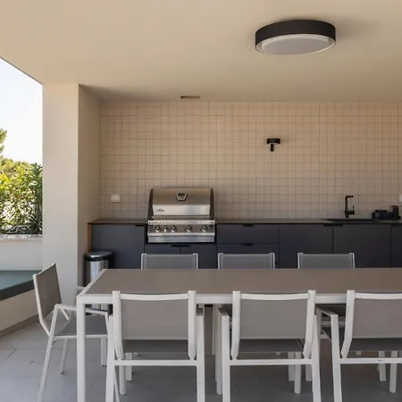 Aqua & Terra * 슬라티네