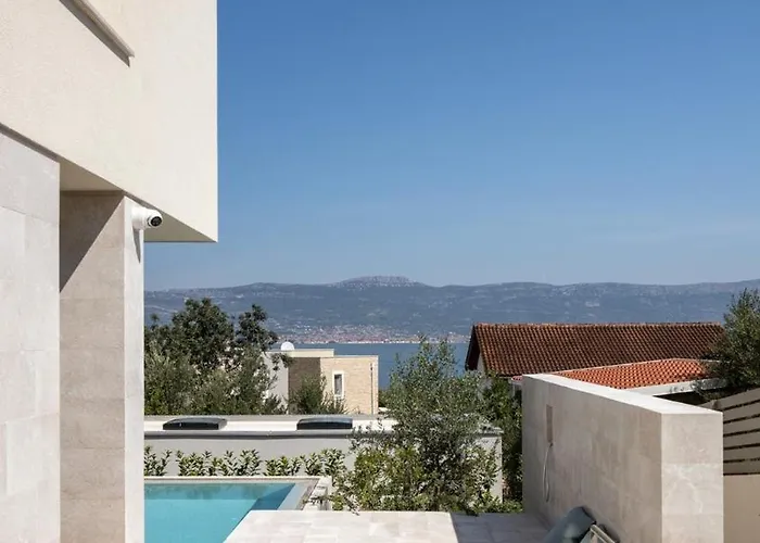 Aqua & Terra 빌라 슬라티네